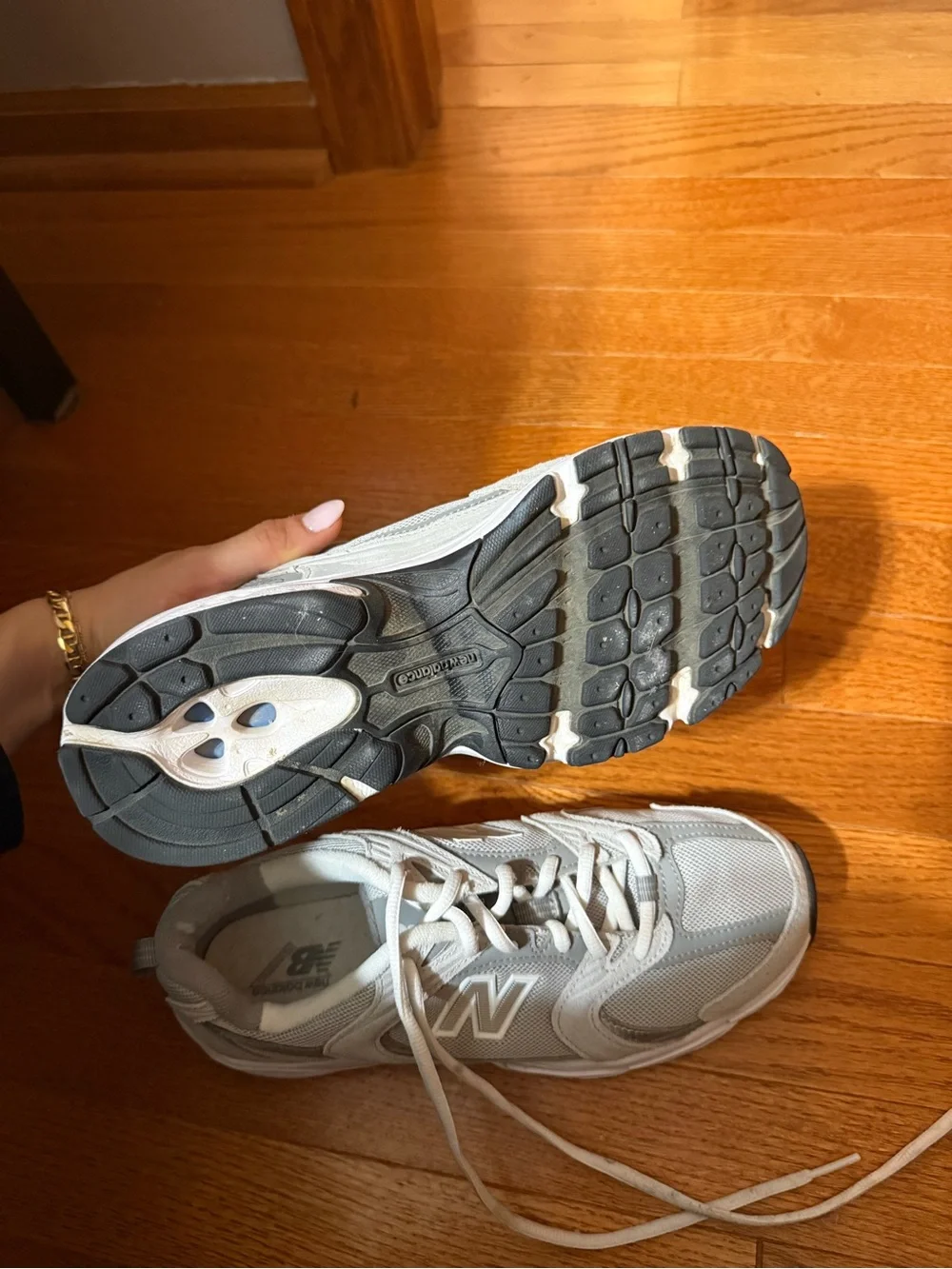 New Balance Women’s Light Gray Sneakers